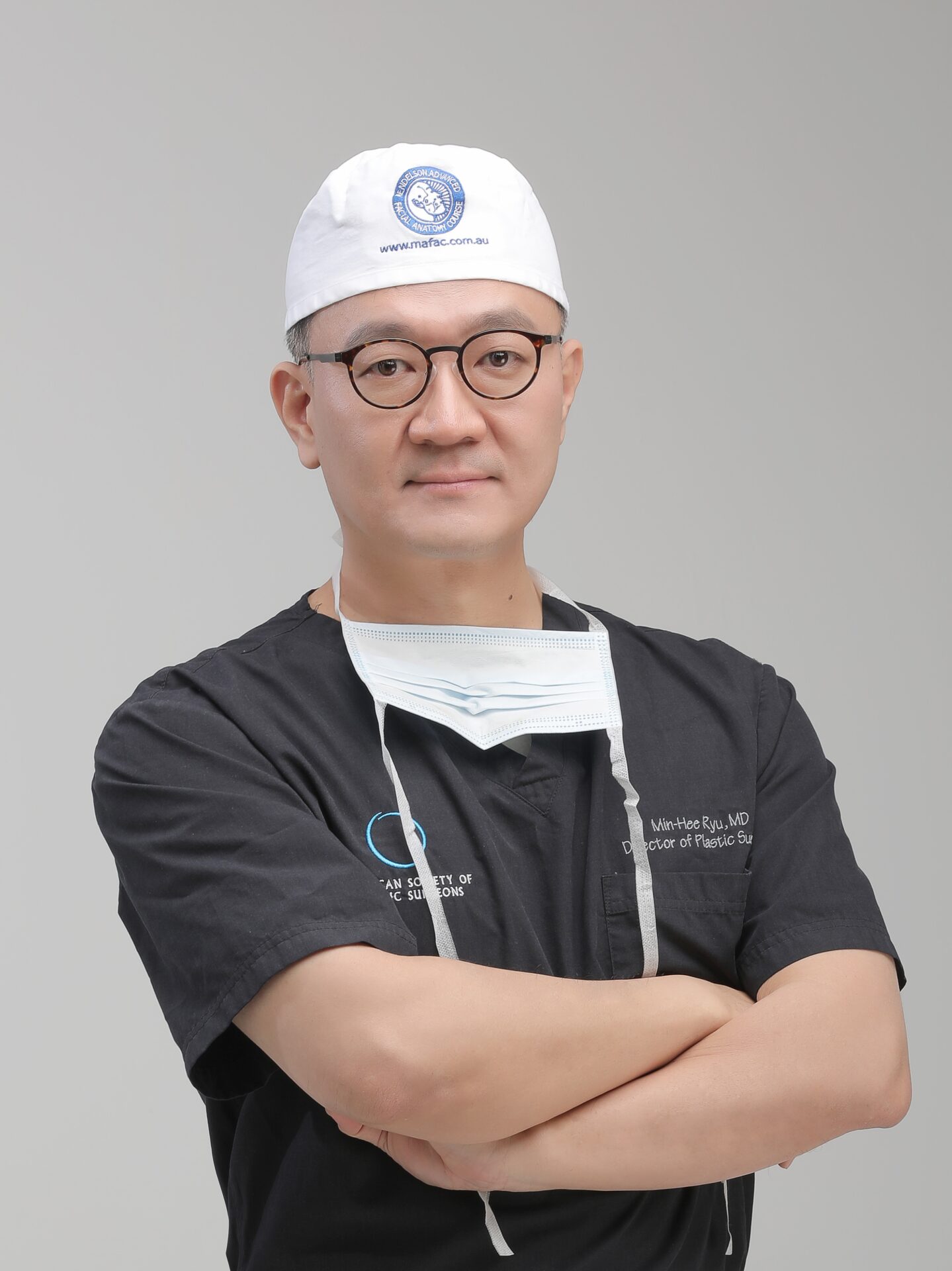 Dr. Minhee Ryu, Deep Plane Facelift Specialist